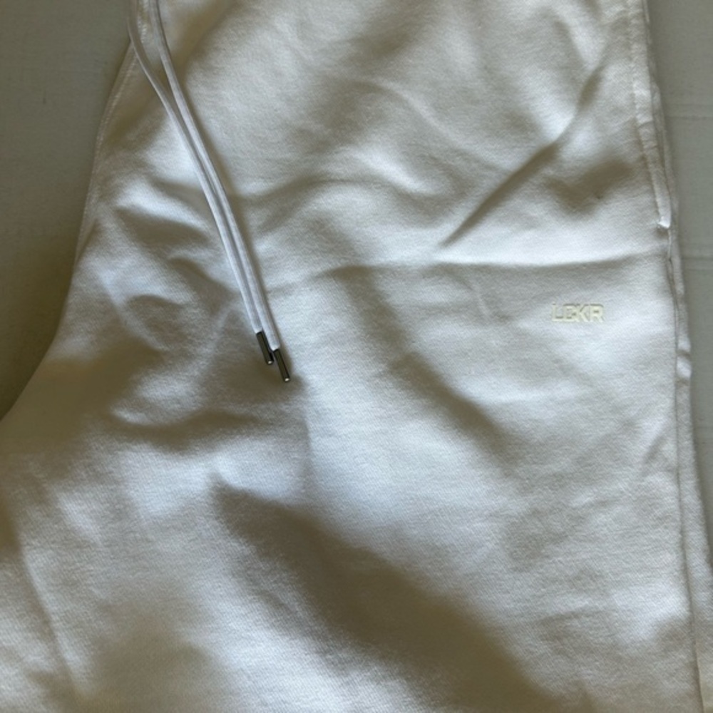 LCKR Mens Fleece Shorts White Drawstring Waist L New with Tags 2X